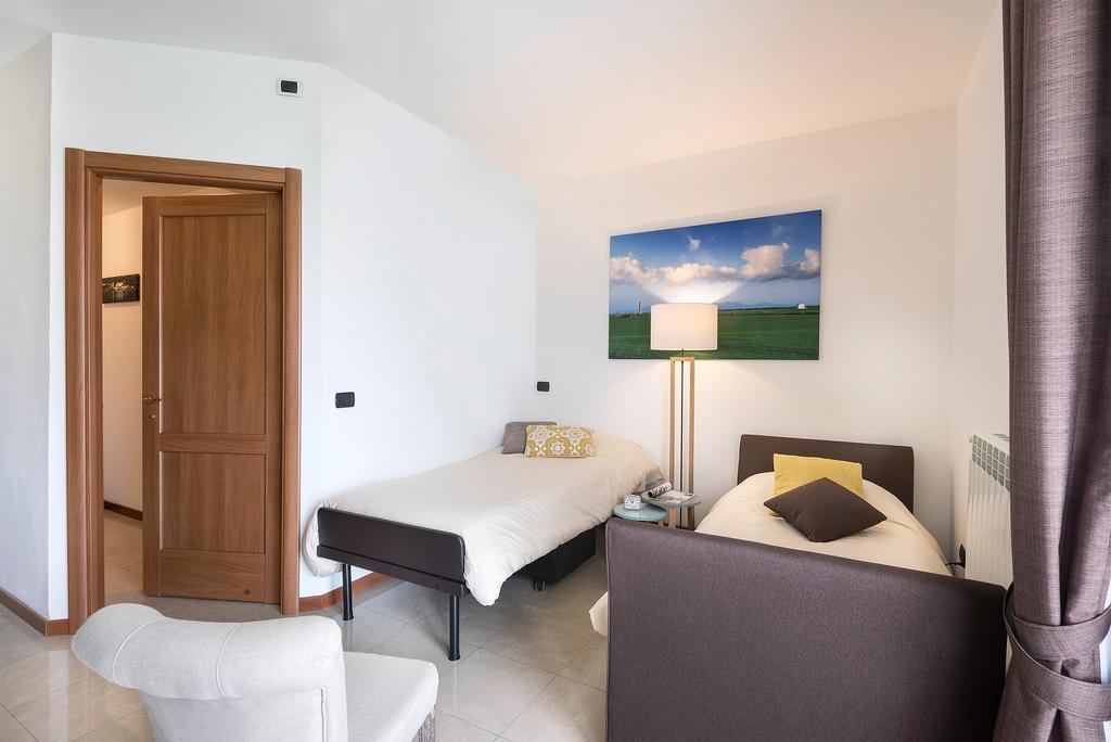Airone Apartment 노바라 외부 사진